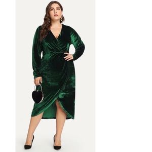 SHEIN Green Velvet Maxi Dress